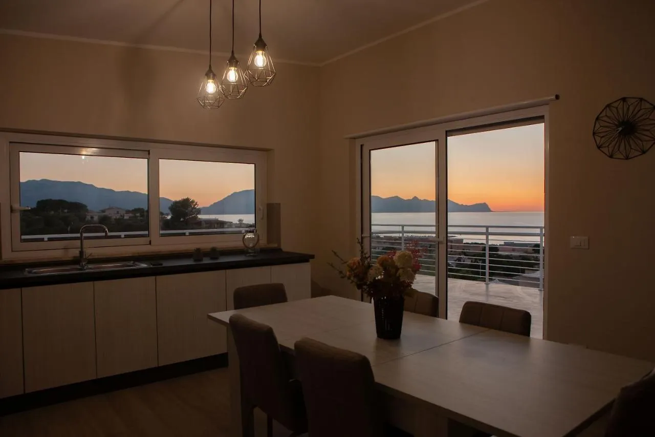 Villa Lombardo Luxury Balestrate Italien